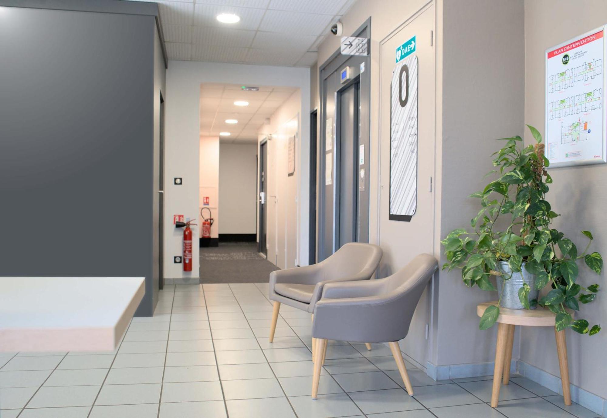 B&B Hotel Dreux Centre Buitenkant foto